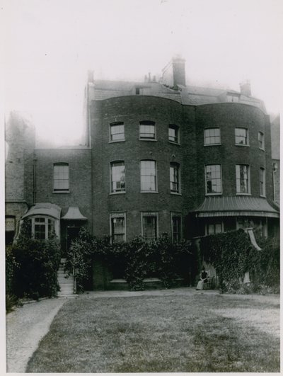 The Paragon, New Kent Road door English Photographer